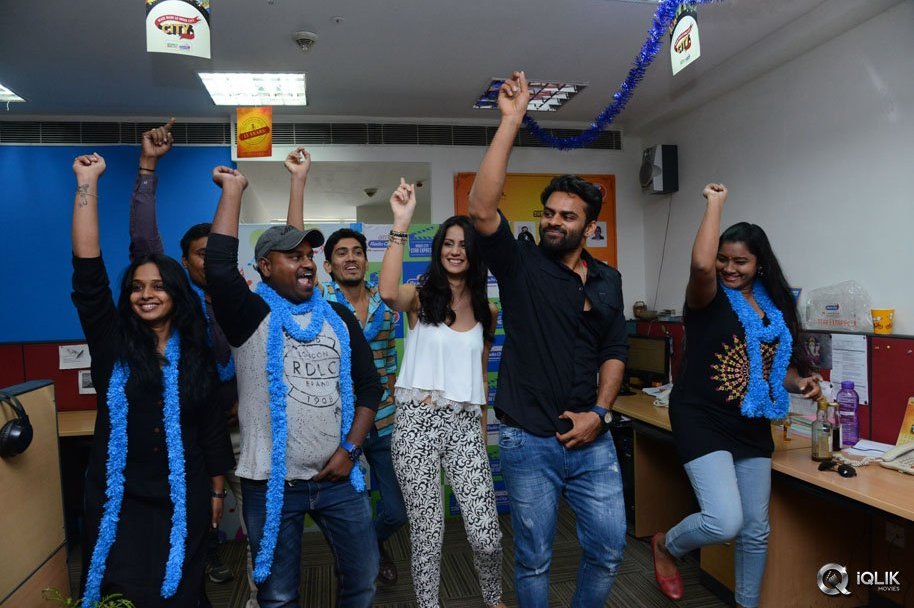 Thikka-Movie-Team-At-Radio-City